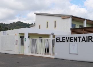 Constructions scolaires : les maires se font de nouveau tirer l’oreille Constructions scolaires, SNUIPP, FSU, Mayotte