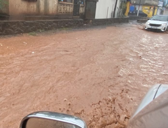 Météo France, Mayotte, cyclone, Talweg de mousson