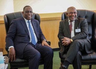 Le président de l’Union africaine, Macky Sall, en visite d’Etat aux Comores Sénégal, Comores, Macky Sall, Azali Assoumani