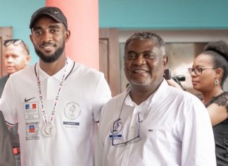Polémique Miss Mayotte : « C’est comme si une Miss Ukraine épinglait un pin’s de la Russie », pour le CROS Mayotte Jeux des Iles de l'océan Indien, Mayotte, Comores, Miss Mayotte