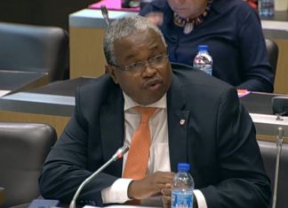 Le gouvernement retire le texte révisant l’accord de la COI Mansour Kamardine, Mayotte, COI