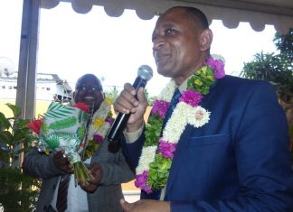 Mission locale : quand la politique s’emmêle Mission locale, Mayotte
