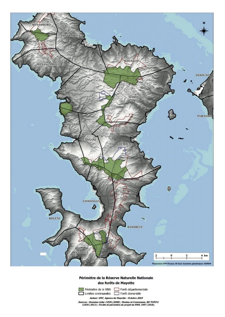carte géographique de Mayotte répartissant ses massifs forestiers