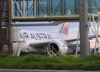 Les passagers du vol Air Austral Mayotte-Paris en galère à Nairobi Air Austral, Belal, La Réunion
