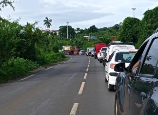 Transports : les difficultés d’une politique de mobilité sur une roue CADEMA, Caribus, Mayotte, Mobilité, Martinique, La Réunion, PGTD
