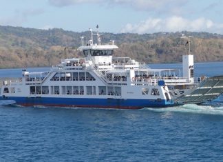 Perturbation des rotations de barges en raison de leur entretien Barge, STM, Mayotte