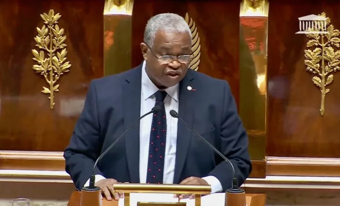 Guillaume Vuilletet, Mansour Kamardine, Assemblée nationale, Mayotte