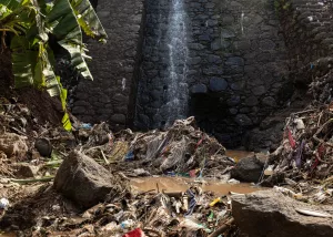 Pollution, déchets, eau, Mayotte 